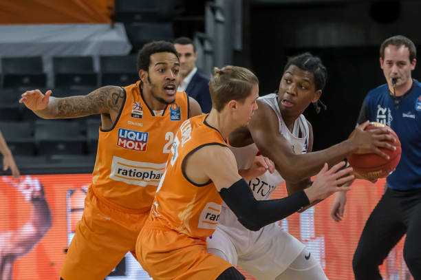 动而影响整 动而影响整