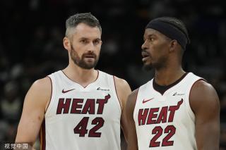 的拼抢后 的拼抢后