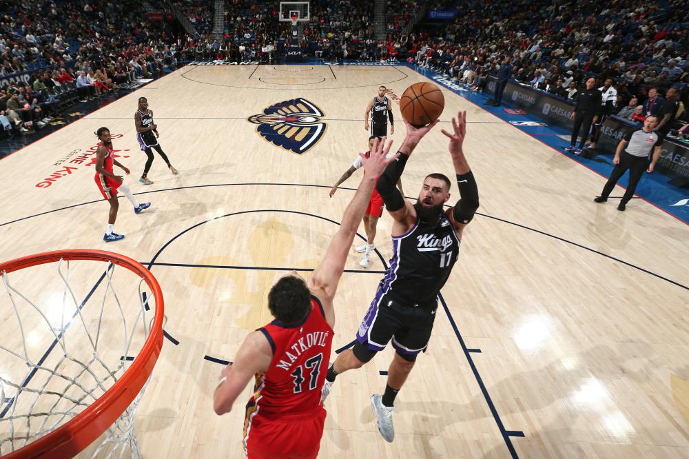 将球送入篮 将球送入篮