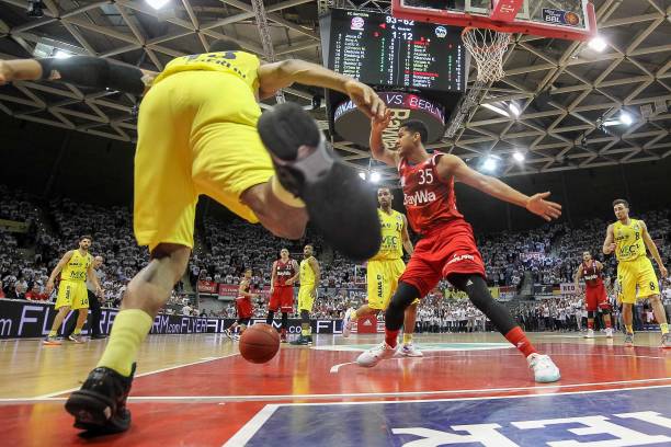 推迟度假 推迟度假